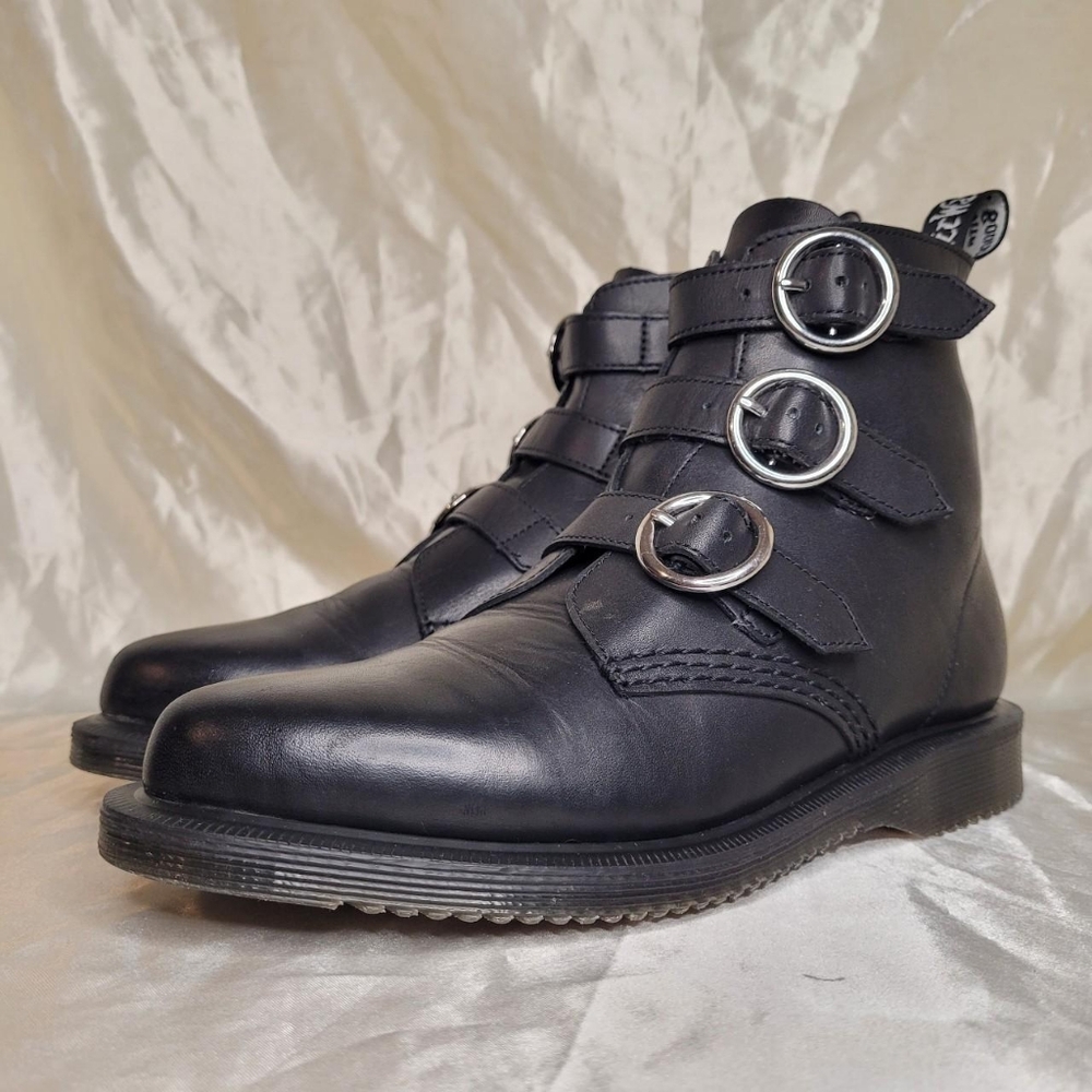 Dr. Martens Maudie black leather ankle boots